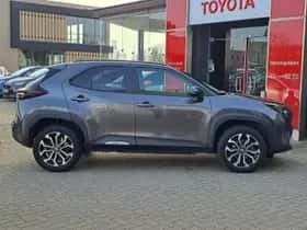 Toyota Yaris Cross (2025) thumbnail 11