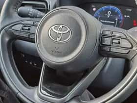 Toyota Yaris Cross (2025) thumbnail 24