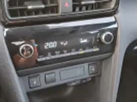 Toyota Yaris Cross (2025) thumbnail 49