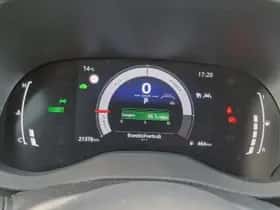 Toyota Yaris Cross (2025) thumbnail 16