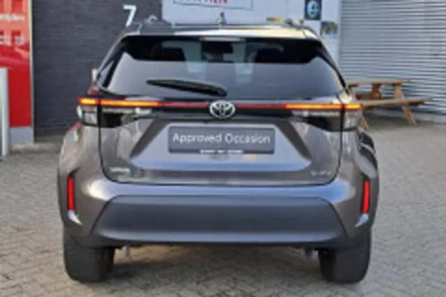Toyota Yaris Cross (2025) thumbnail 4