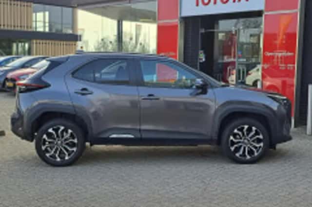 Toyota Yaris Cross (2025) thumbnail 5