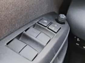 Toyota Yaris Cross (2025) thumbnail 42