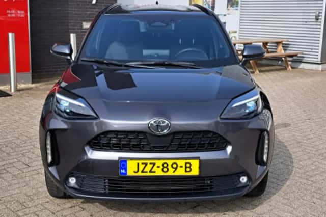 Toyota Yaris Cross (2025) thumbnail 2