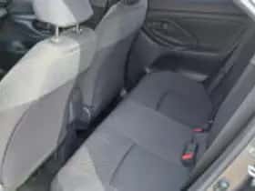 Toyota Yaris Cross (2025) thumbnail 44
