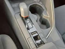 Toyota C hr (2024) thumbnail 24