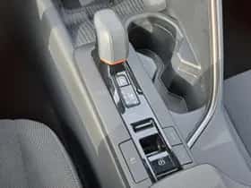 Toyota C hr (2024) thumbnail 25