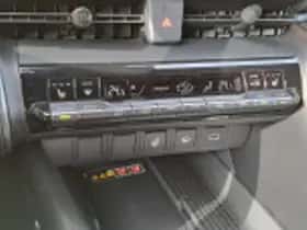 Toyota C hr (2024) thumbnail 48