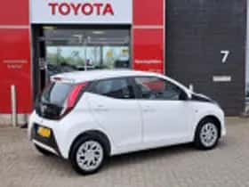 Toyota Aygo (2021) thumbnail 30