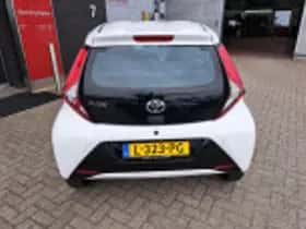Toyota Aygo (2021) thumbnail 34