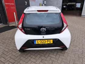 Toyota Aygo (2021) thumbnail 6