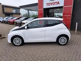 Toyota Aygo (2021) thumbnail 9