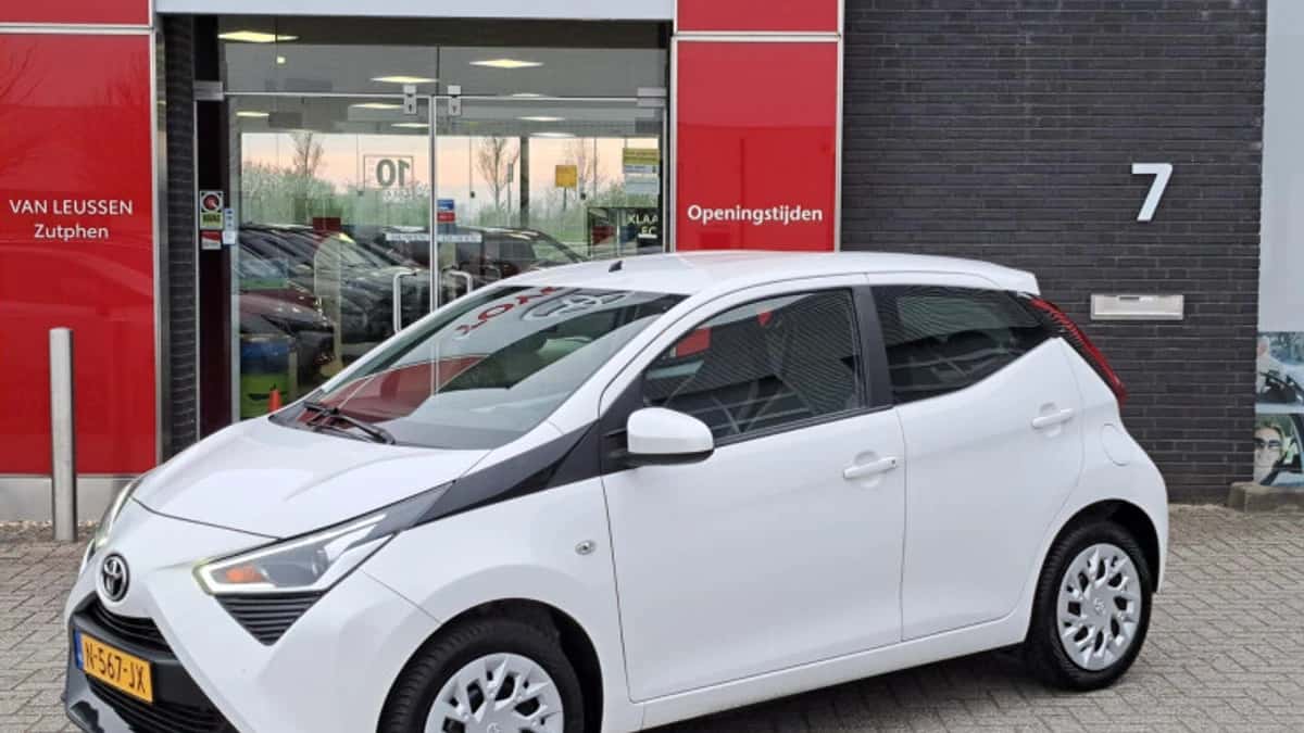 Toyota Aygo (2021) — foto 1