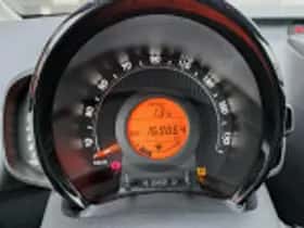 Toyota Aygo (2021) thumbnail 33
