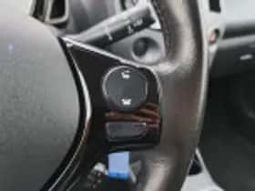 Toyota Aygo (2021) thumbnail 41