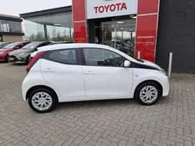 Toyota Aygo (2021) thumbnail 55
