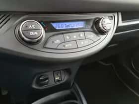 Toyota Yaris (2016) thumbnail 29