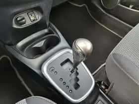 Toyota Yaris (2016) thumbnail 30