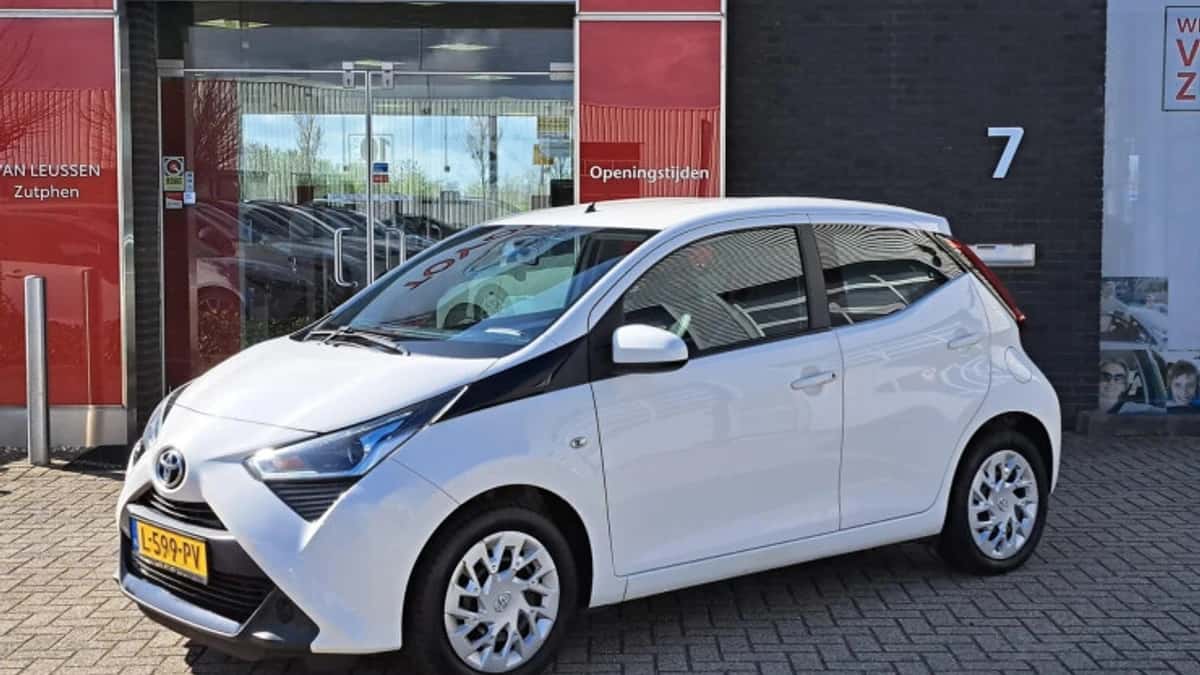 Toyota Aygo (2021) — foto 1