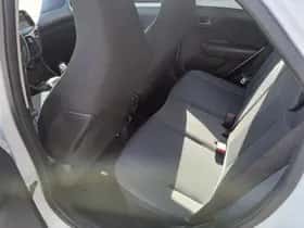 Toyota Aygo (2021) thumbnail 14