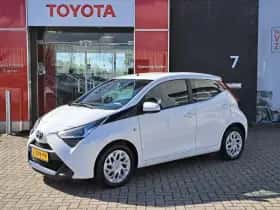 Toyota Aygo (2021) thumbnail 54