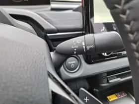 Toyota C hr (2026) thumbnail 23