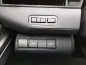 Toyota C hr (2026) thumbnail 42