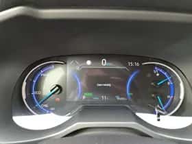 Toyota RAV4 (2021) thumbnail 14