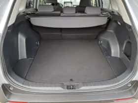 Toyota RAV4 (2021) thumbnail 29