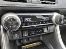 Toyota RAV4 (2021) thumbnail 50
