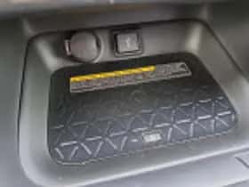 Toyota RAV4 (2021) thumbnail 52