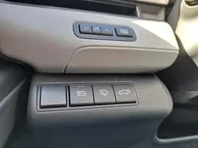 Toyota C hr (2026) thumbnail 21