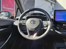 Toyota Corolla (2024) thumbnail 16