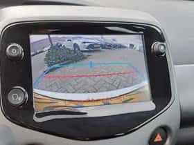 Toyota Aygo (2021) thumbnail 17