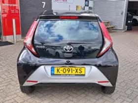 Toyota Aygo (2021) thumbnail 4
