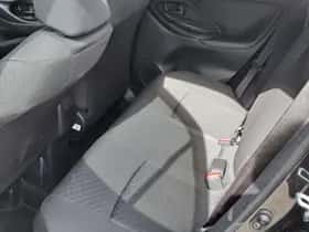 Toyota Yaris Cross (2025) thumbnail 27