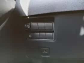 Toyota Yaris (2025) thumbnail 39