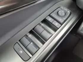 Toyota bZ4X (2026) thumbnail 42
