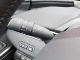 Toyota bZ4X (2026) thumbnail 44