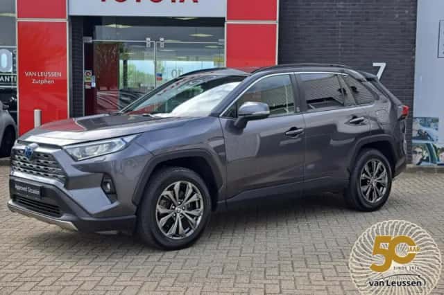 Toyota RAV4 (2022) thumbnail 1