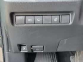 Toyota RAV4 (2022) thumbnail 45