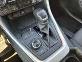 Toyota RAV4 (2019) thumbnail 26