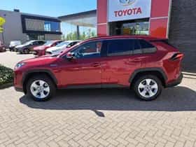 Toyota RAV4 (2019) thumbnail 9