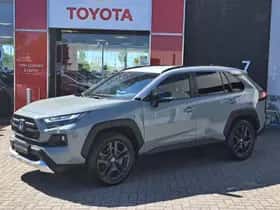 Toyota RAV4 (2022) thumbnail 7