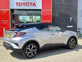 Toyota C hr (2019) thumbnail 2