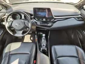Toyota C hr (2019) thumbnail 13