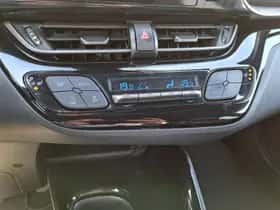 Toyota C hr (2019) thumbnail 26