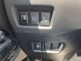 Toyota C hr (2019) thumbnail 43