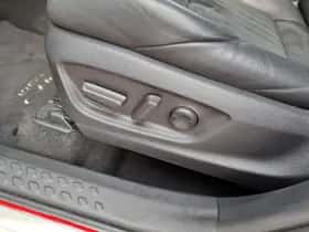 Toyota C hr (2023) thumbnail 17