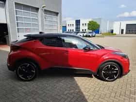 Toyota C hr (2023) thumbnail 10
